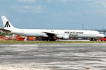 A Mexicana Cargo McDonell-Douglas DC-8-71(F) (N870SJ) at Miami International Airport. McDonnell Douglas DC-8-71(F), Mexicana Cargo (Southern Air Transport) AN0264407.jpg