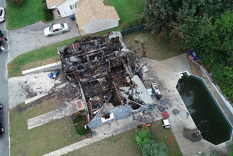 File:Merrimack Valley gas explosions house (48787740283).jpg