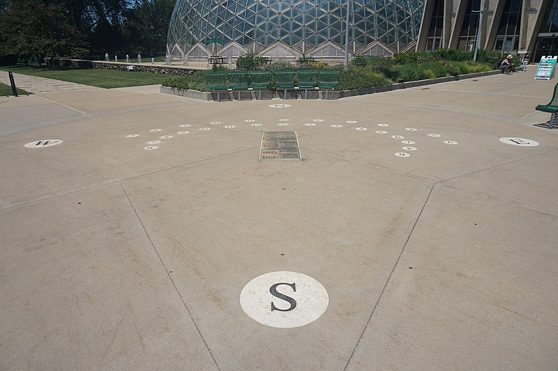 File:Mitchell Park Horticultural Conservatory July 2022 06 (human gnomon analemmatic sundial).jpg