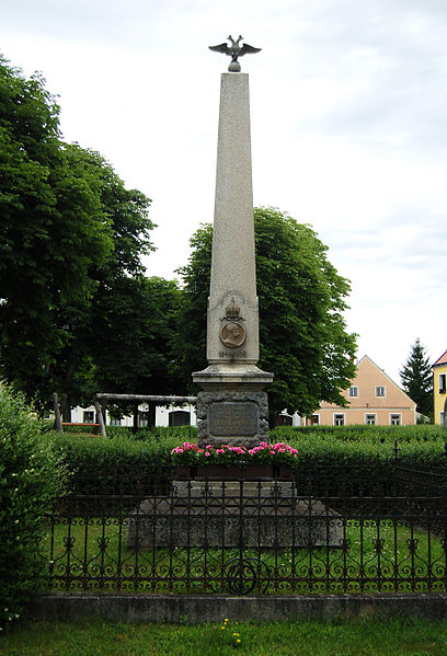 File:Monument 60 years emperor Franz Joseph, Neupölla.jpg