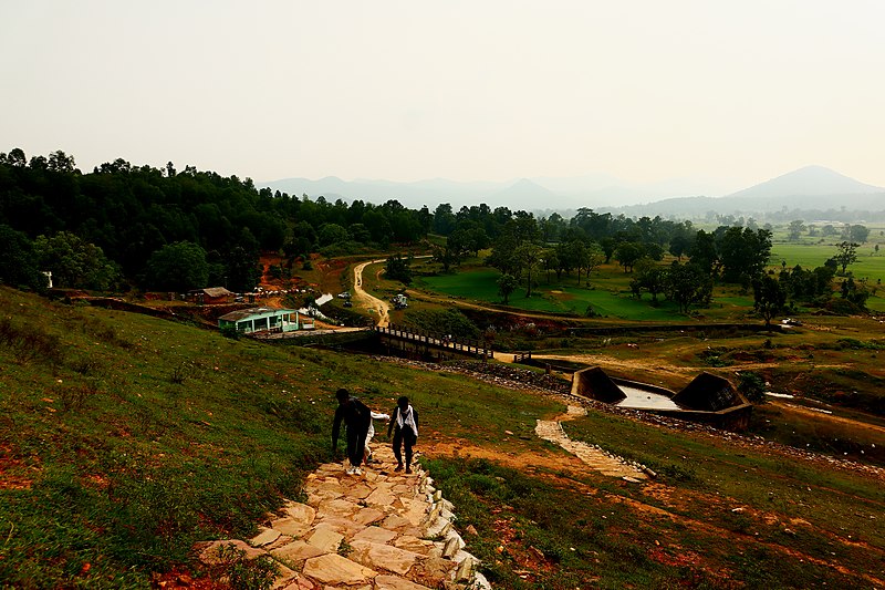 File:Nakti Dam.jpg