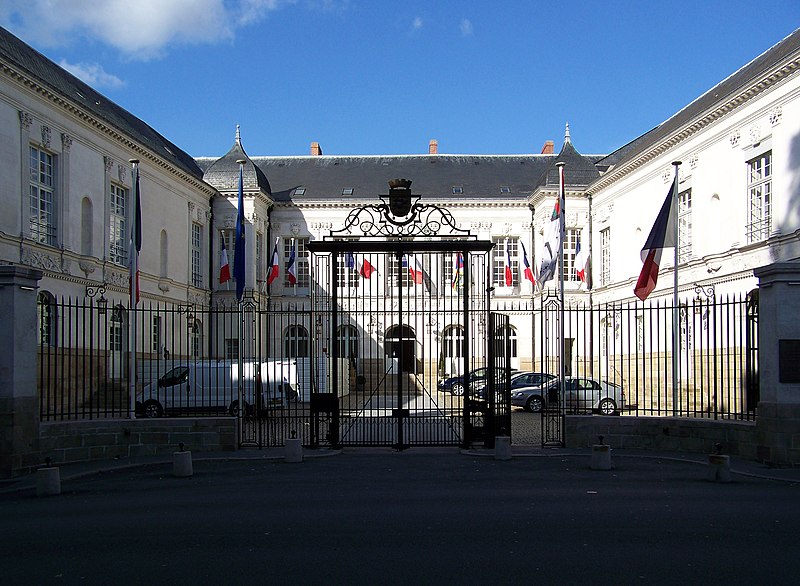 File:Nantes - hôtel de ville.jpg