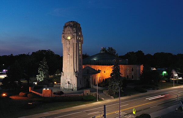 Image: National Shrine of the Little Flower Basilica (Royal Oak MI)