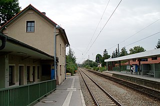 Neufahrn bei Freising station German railway station