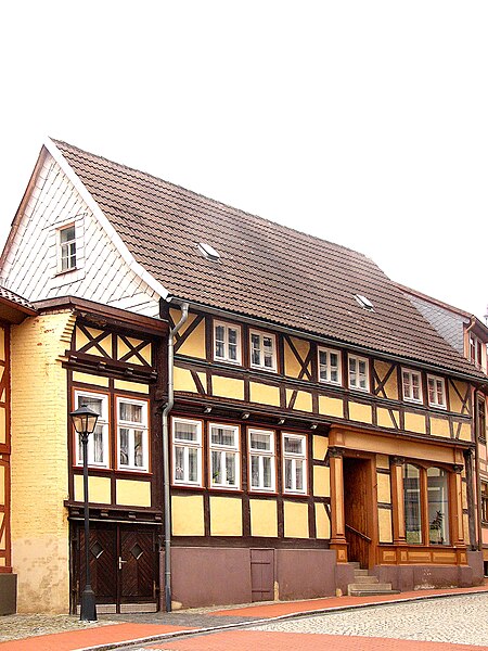 File:Niedergasse 16 (Stolberg-Harz).jpg