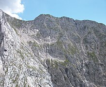 Die Nordwand der Kopfkraxn oberhalb des Gamskars, links der Gratübergang mit der Scharte zum Sonneck, gesehen vom Unteren Gamskarköpfl