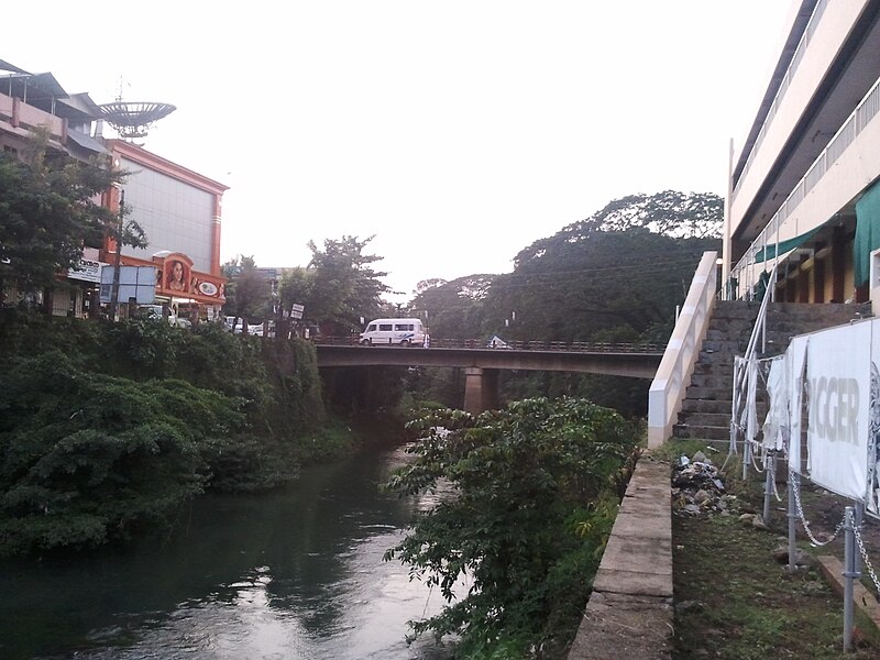 File:Pala Lalam Bridge.jpg