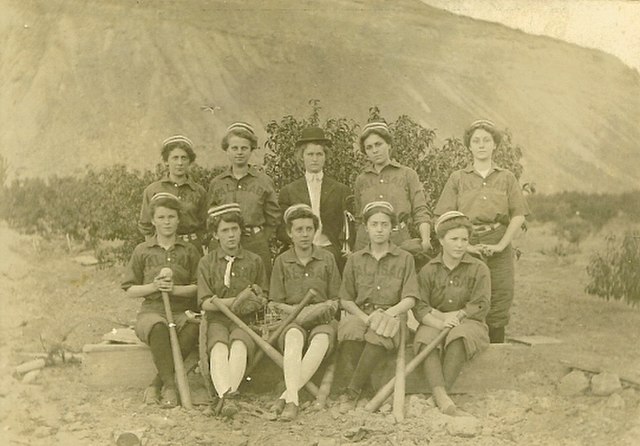 Palisade, Colorado, women's baseball team, about 1910