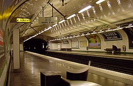 Paris-metro-babylone.jpg