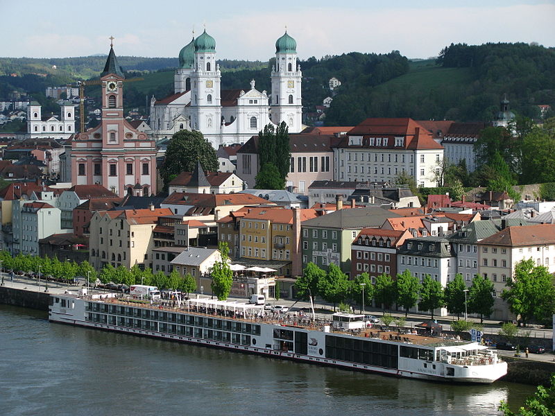 File:Passau GO12.jpg