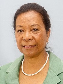 Peggy Vidot (dipotong).jpg