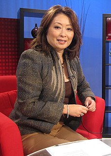 <span class="mw-page-title-main">Mutsumi Takahashi</span> Japanese-Canadian journalist