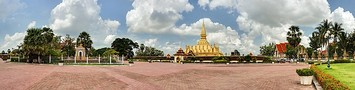 Pha That Luang Vientiane Laos Wikimedia Commons.jpg