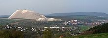 Potash works with tailings heap in Philippsthal (Werra) Philipsthal panorama kalischacht.jpg