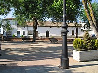 Plaza en Talamanca del Jarama.jpg