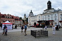 Market Square with the Town Hall