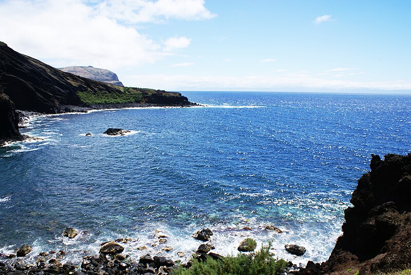 File:Porto Afonso, Baía, Santa Cruz da Graciosa, ilha Graciosa, Açores, Portugal.JPG