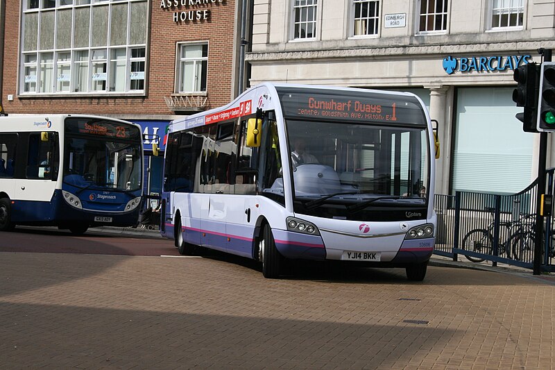 File:Portsmouth - First 53506 (15116062252).jpg