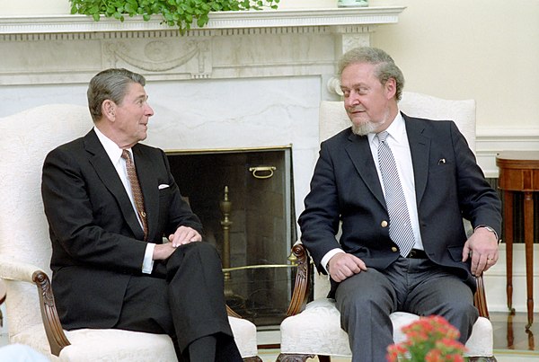 Bork (right) with Reagan, 1987