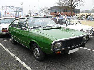 <span class="mw-page-title-main">Renault 15 and 17</span> Motor vehicle