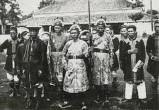 <span class="mw-page-title-main">Military of the Nguyễn dynasty</span> Armed forces of the Nguyễn dynasty