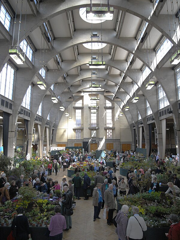 London flower show in Lawrence Hall