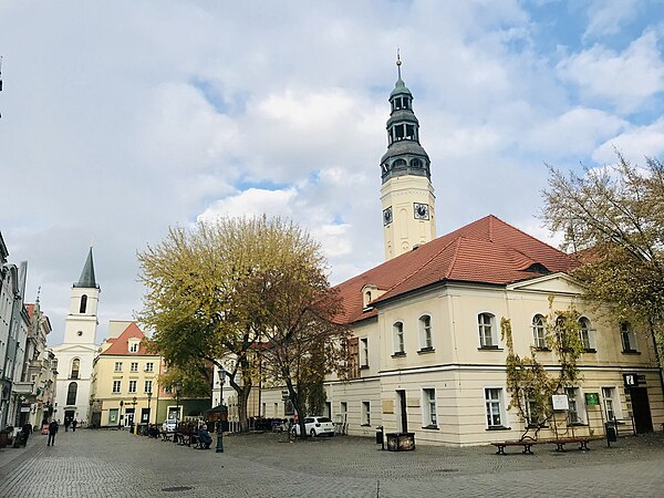 Image: Ratusz i Stary Rynek w Zielonej Górze