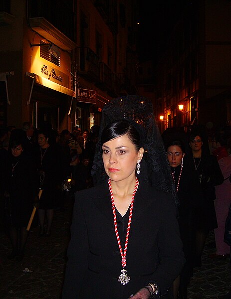 File:Real, Venerable e Ilustre Cofradía de Nuestro Padre Jesús del Perdón y María Santísima de la Aurora, Granada, Semana Santa 2009 (28).JPG