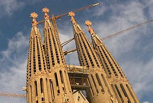 Templo Expiatório Da Sagrada Família: História, O templo, Equipa construtora