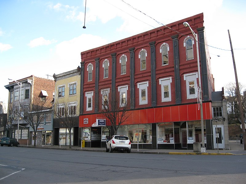 File:Shamokin, Pennsylvania (4144127860).jpg