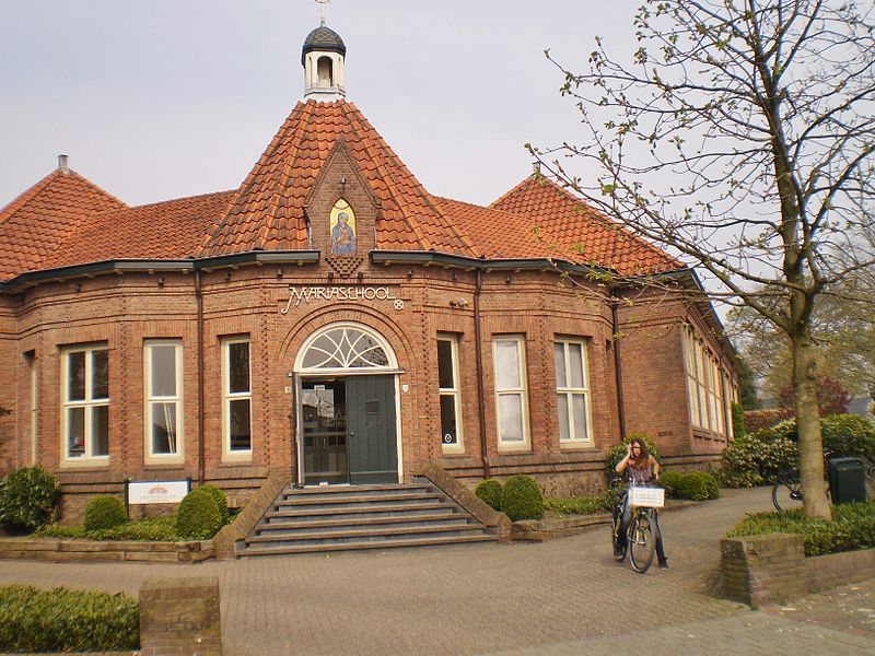 File:Soest Mariaschool 19.JPG