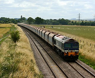 Stone train returning empty at Patney Bridge