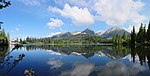 Lago Strbske Pleso con i monti Tatra sullo sfondo