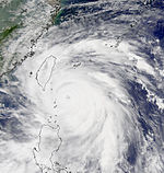 Super Typhoon Bills at peak intensity Aug 22 2000.jpg