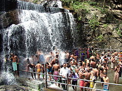 Suruli Falls.jpg