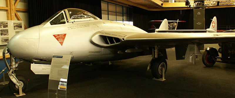 File:Swiss Air Force De Havilland DH-100 Mk 6 Vampire.jpg