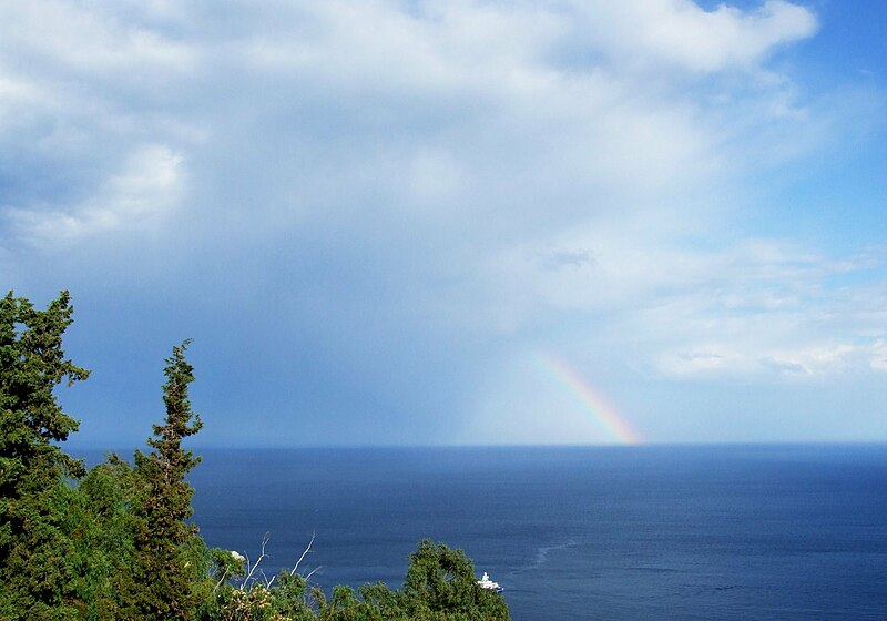 File:Taormina-Sicilia-Italy-Castielli CC0 HQ - panoramio - gnuckx (22).jpg