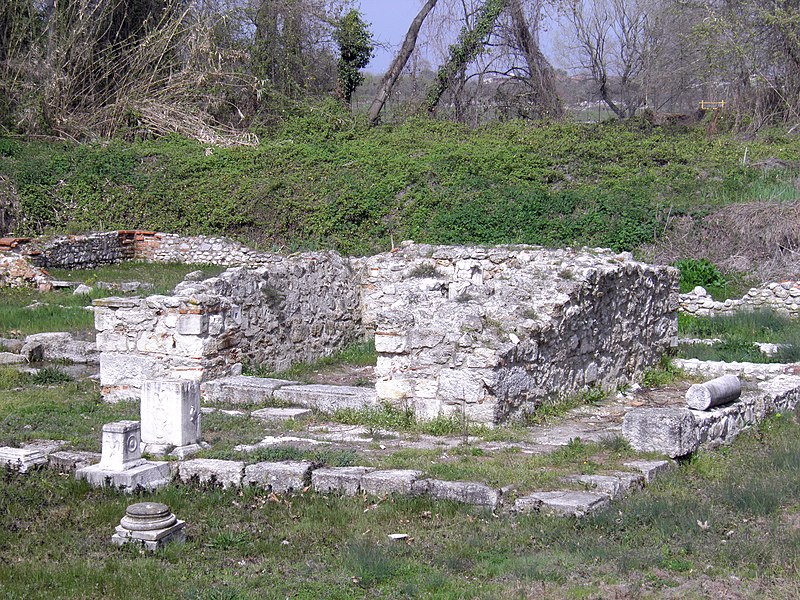 File:The sanctuary of Zeus Hypsistos, Ancient Dion (7079700657).jpg