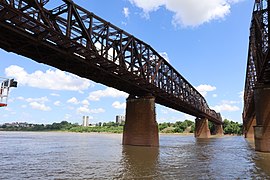 Three bridges of Memphis