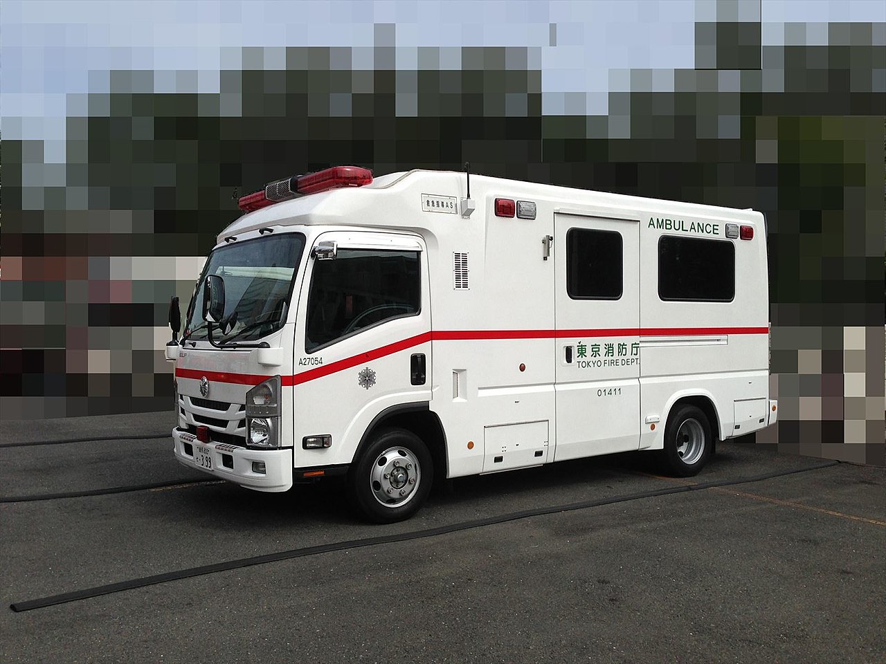 ファイル:Tokyo Special Ambulance Ⅲ outside.jpg - Wikipedia