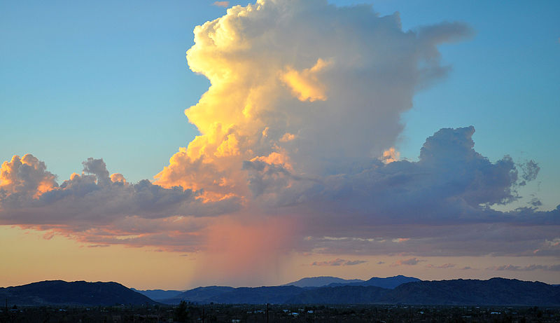 File:Towering Verticle Thunderhead.jpg