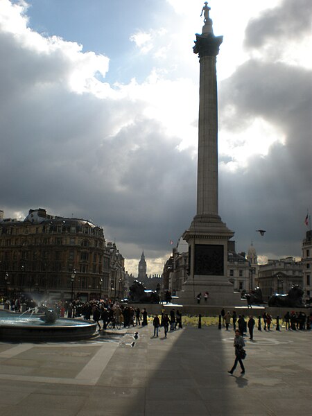 File:Trafalgar Square (3787999217).jpg