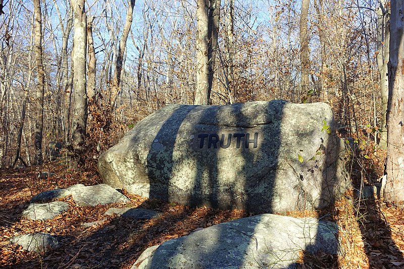 File:Truth - Babson's Boulders - Dogtown, MA - DSC01550.jpg