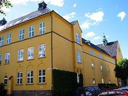 University of Bergen, Faculty of Humanities, Sydneshaugen skole 1.jpg
