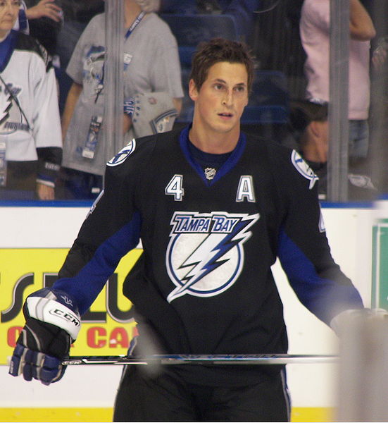 File:Vincent Lecavalier 2007 2.jpg