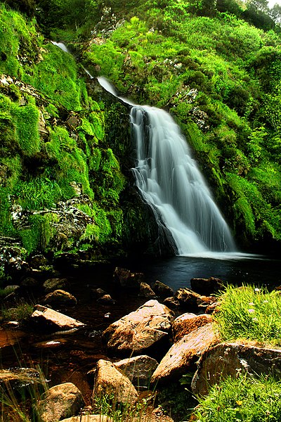 File:Waterfall in Donegal, Ireland.jpg