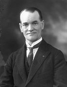 William Mackinder 1924.jpg