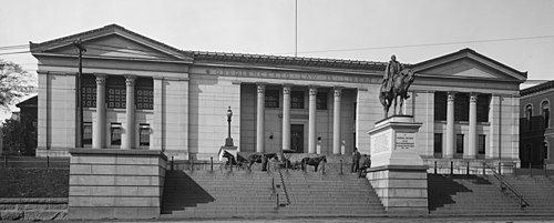 Worcester Court House - LOC 4a22712a (cropped).jpg