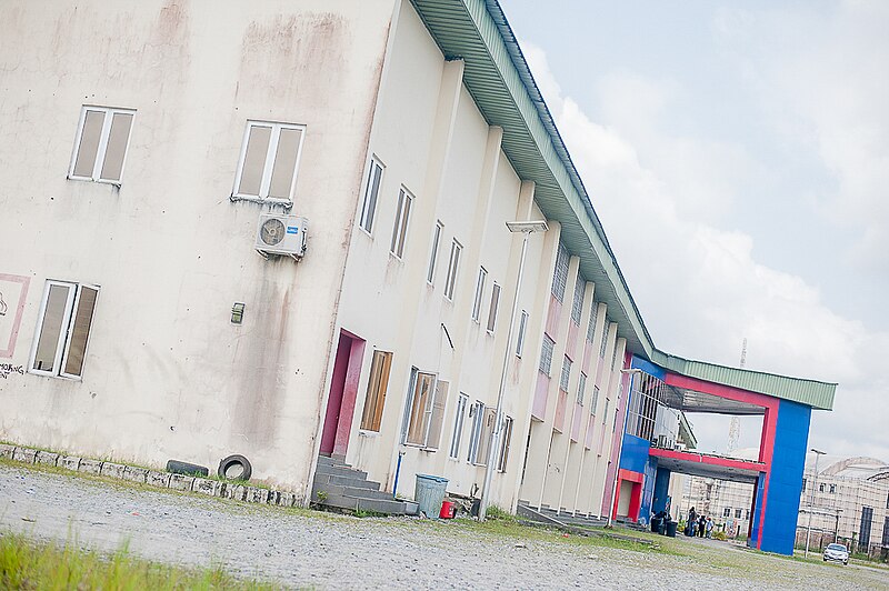 File:Yenogoa Boat Club, Yenogoa, Bayelsa state.jpg