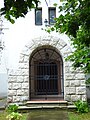 Az únyi református templom bejárata